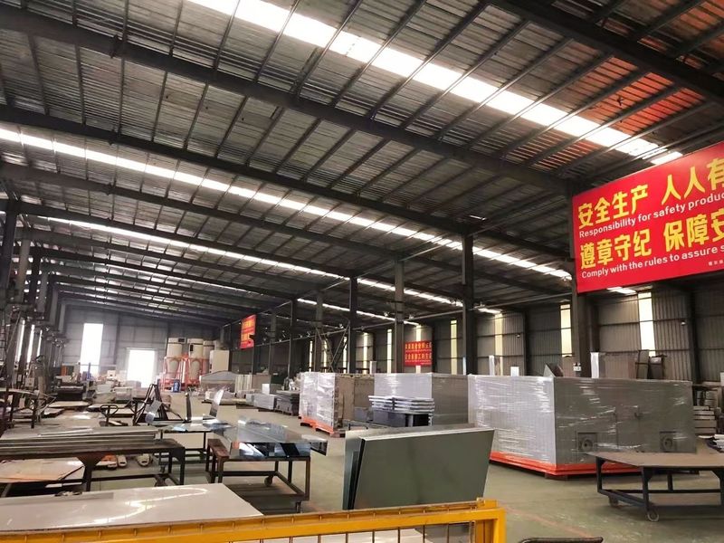 Zhejiang Huier Coating Environmental Protection Equipment Co., Ltd производственная линия производителя