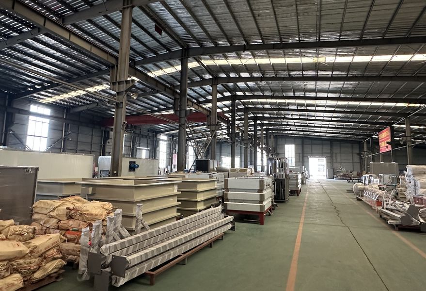Zhejiang Huier Coating Environmental Protection Equipment Co., Ltd производственная линия производителя