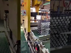 Производственная линия с электропластировкой под управлением ПЛК с прерывистым режимом и функциями безопасности